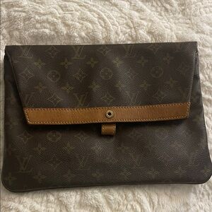 Authentic Louis Vuitton Vintage Monogram Clutch
